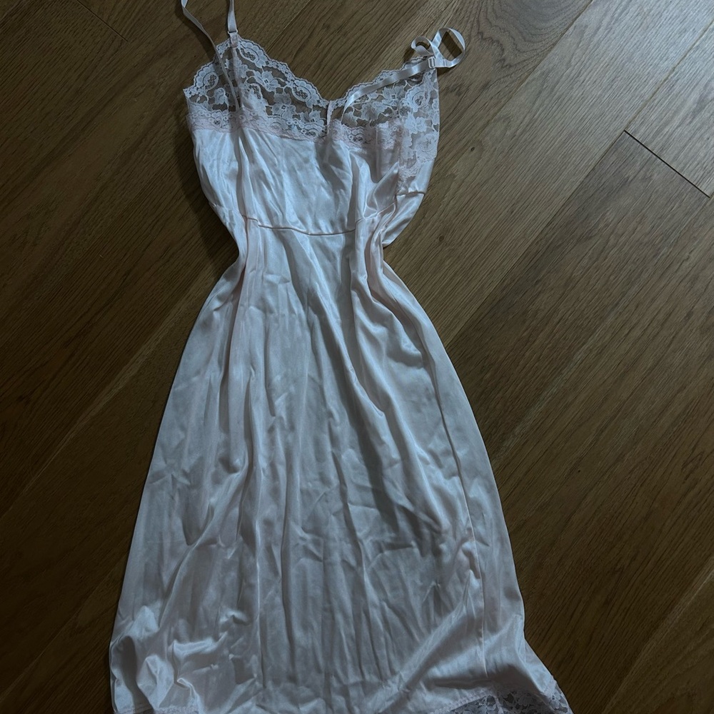 Ashley Taylor Blush Lace Chemise